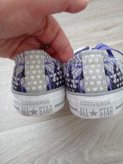 Converse UK 4