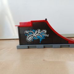 Fingerboard ramp