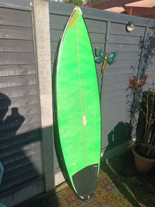 5'10 surfboard