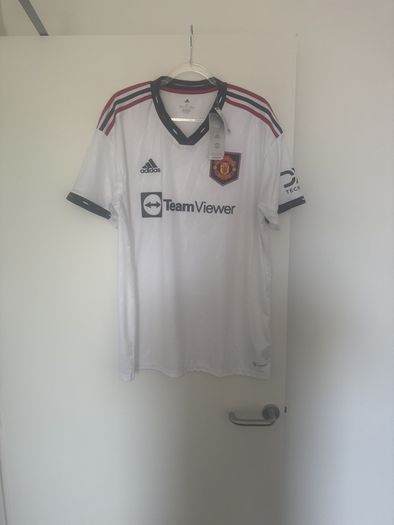 man utd jersey
