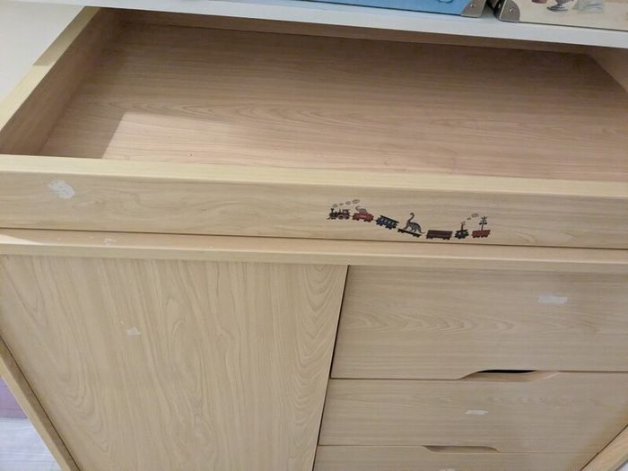 Baby changing dresser