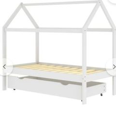 Toddler House Bed