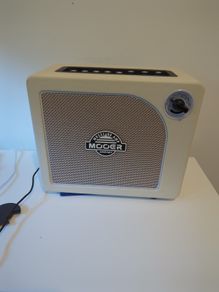 mooer hornet