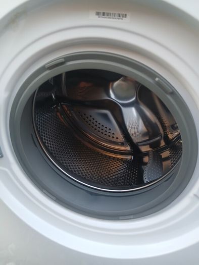 Washing machine.