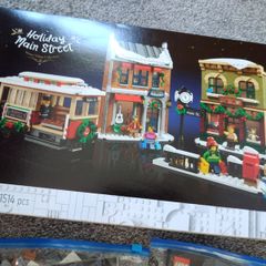 LEGO Winter Village Holiday Main Street 10308