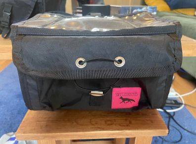 Handlebar bag