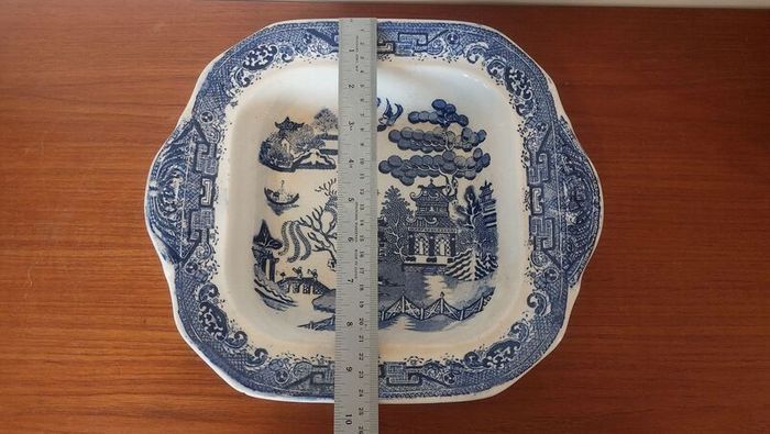 Lovely Blue and White Transferware Willow Pattern Lidless Open Vegetable Dish, Unknown Maker, Most Likely Staffordshire Made