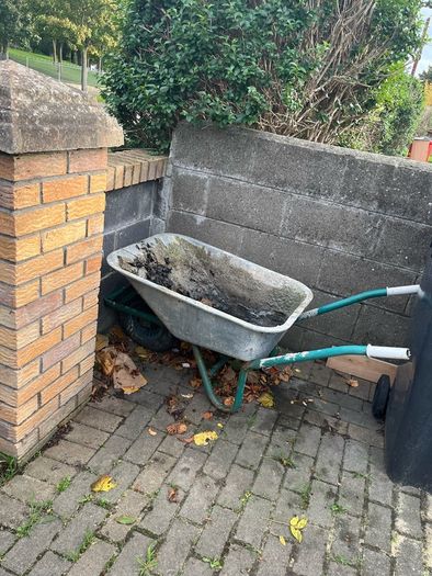 wheel barrow
