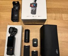 DJI Osmo Pocket 3 Creator Combo Excellent Condition