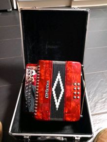 McBride button accordion