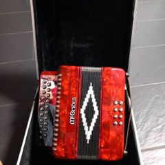 McBride button accordion