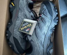 Merrell Gortex shoes.