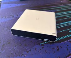 Ubiquiti Unifi Cloud Key G2 Plus
