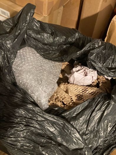 Free moving boxes and packing material
