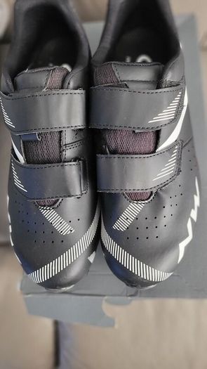 bike shoes