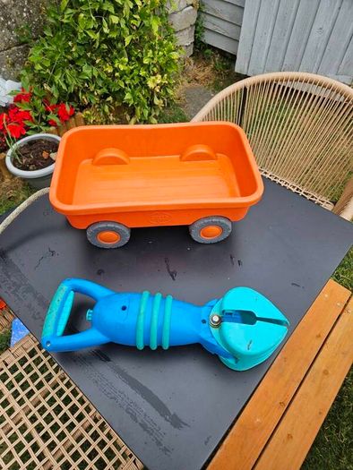 Outdoor Toy