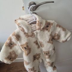 Baby pram suits