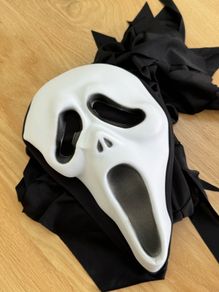 Scream Halloween costume kids age 7-8