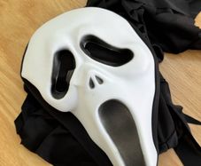 Scream Halloween costume kids age 7-8