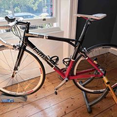 BMC Roadracer SL02 Carbon Road Bike (54cm) + Turbo Trainer + Assos RS Jersey