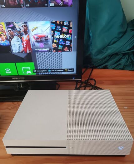 Xbox One S