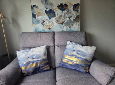canvas picture and cushions