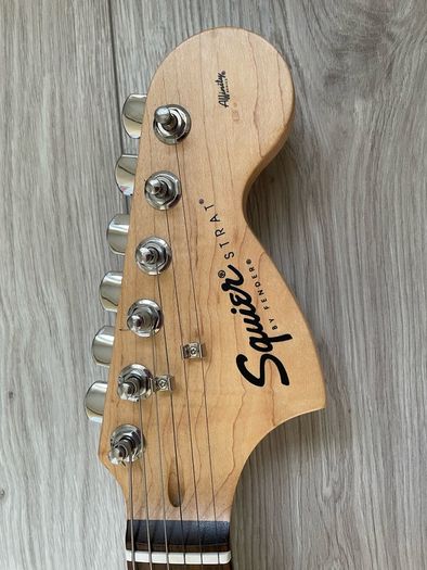 Fender Squier Strat Guitar 20th Anniversary