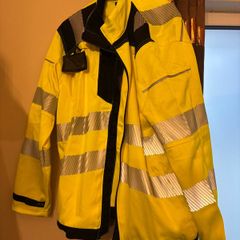 high visibility jacket port west