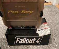 Fallout 4 Collectors Edition & Rare Loot Bundle