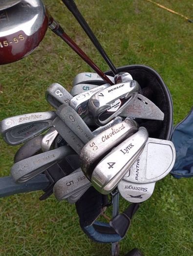 golf clubs