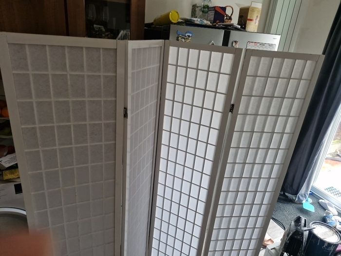 room divider