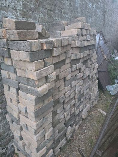 Vintage Bricks about 500 bricks in total