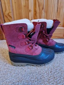 Ladies snow boots