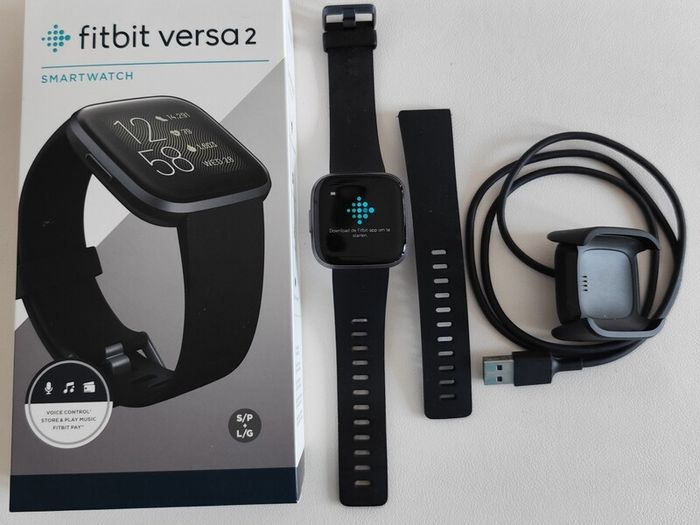 Fitbit Versa 2 (no scratches!!!!)