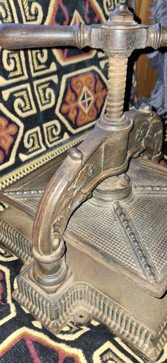 Antique Cast Iron Book Press