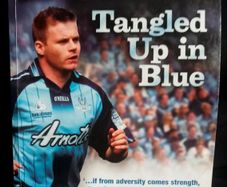 Dessie - Tangled Up In Blue by Dessie Farrell - Paperback