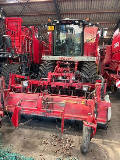 Beet Harvester 2014 Vervaet 617