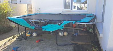 Free trampoline