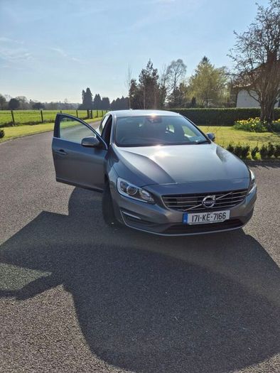 2017 Volvo V60 190BHP Adaptive Cruise Control