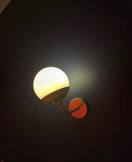 2 LED Wall Lights