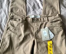 Skinny camel jeans
