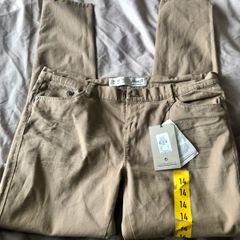 Skinny camel jeans