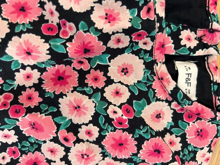 girl's dress 6-7y