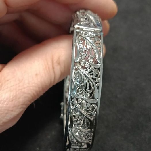 beautiful vintage 925 silver bracelet