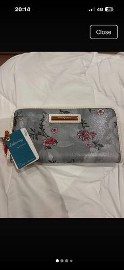 Gionni 19cm zip around purse - new