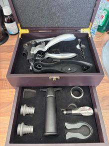 Wine accessory set in wooden presentation box