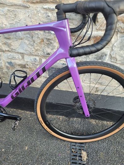 Giant Revolt Gravel
