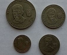 Ecuadorean Coins