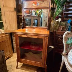 Late Victorian Cabinet