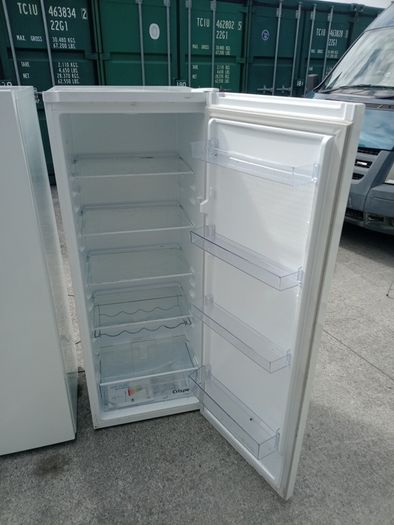 Fridge & freezer